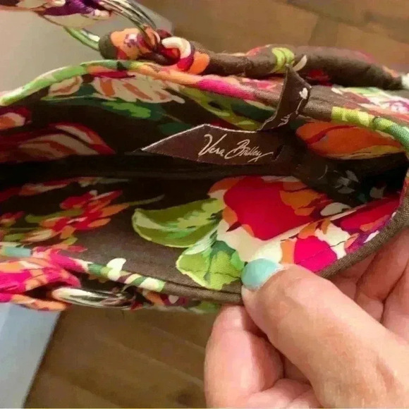Vera Bradley English Rose Handbag. Back to  school - Picture 4 of 8